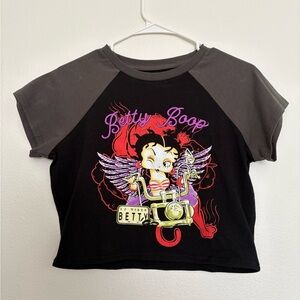 Betty Boop On Motorcycle With Angel Wings  Graphic T-Shirt - Black Size Large